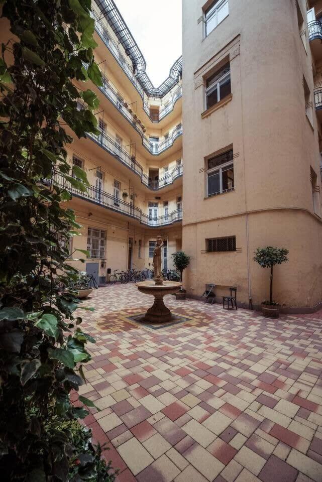 Renovated Design Apartment Close To The Danube Budapest Kültér fotó