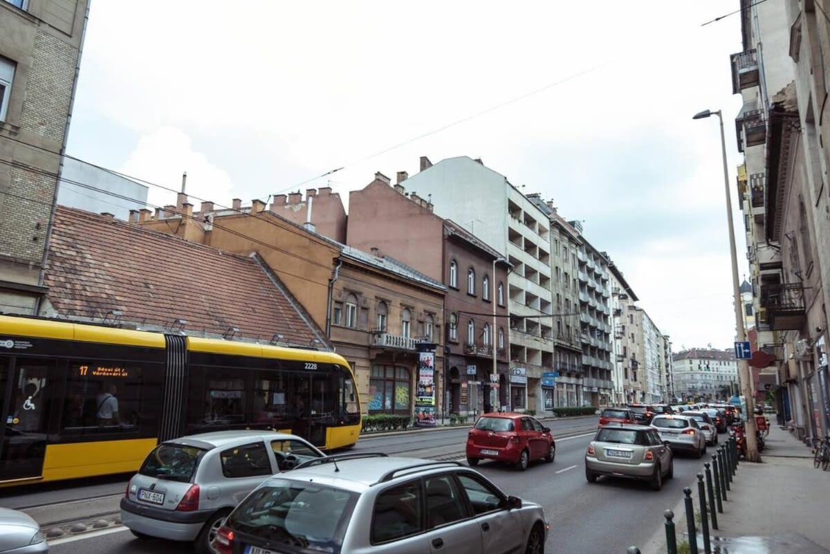 Renovated Design Apartment Close To The Danube Budapest Kültér fotó